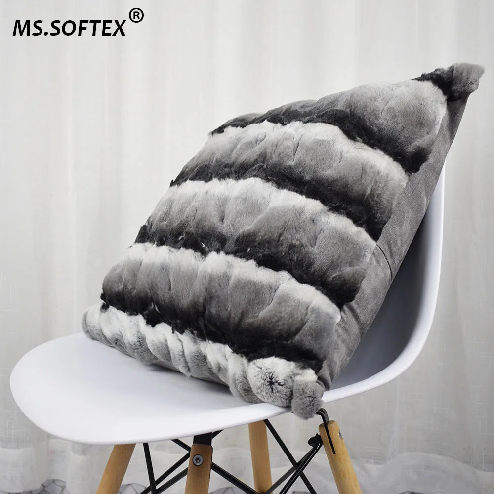coussin patchwork fourrure lapin gris noir horizontal moderne décoration intérieure lit siège voiture