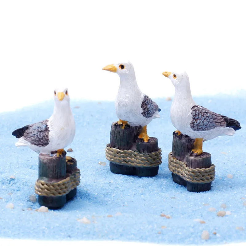 décoration extérieure oiseau mouette résine blanc gris jaune plumes patio jardin réaliste miniature