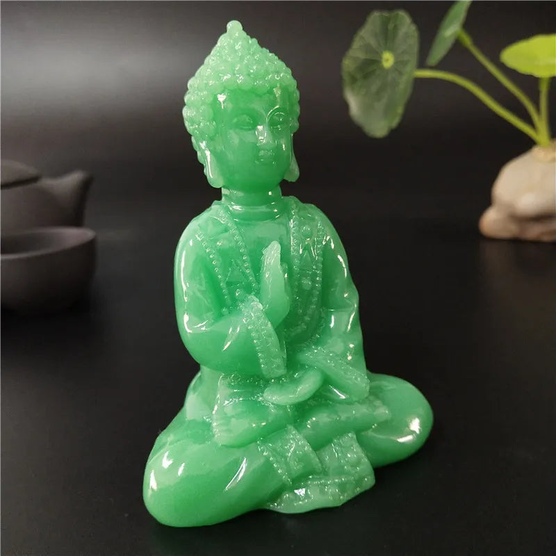 statue bouddha vert clair relief sculpté artisanal traditionnel décoration intérieure glow
