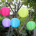 décoration extérieure boules colorées rayées moderne cordons mariage anniversaire noël fêtes