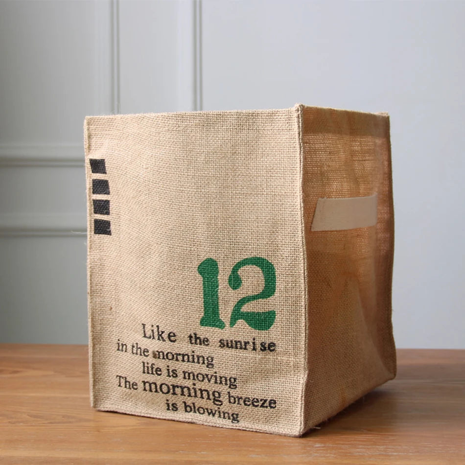 Panier de rangement cube en jute rouge