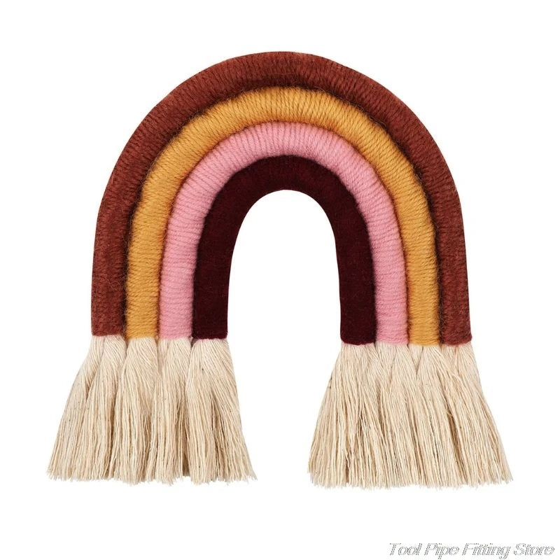 décoration murale arc ciel tissé franges boho chic marron beige bleu marine rose clair