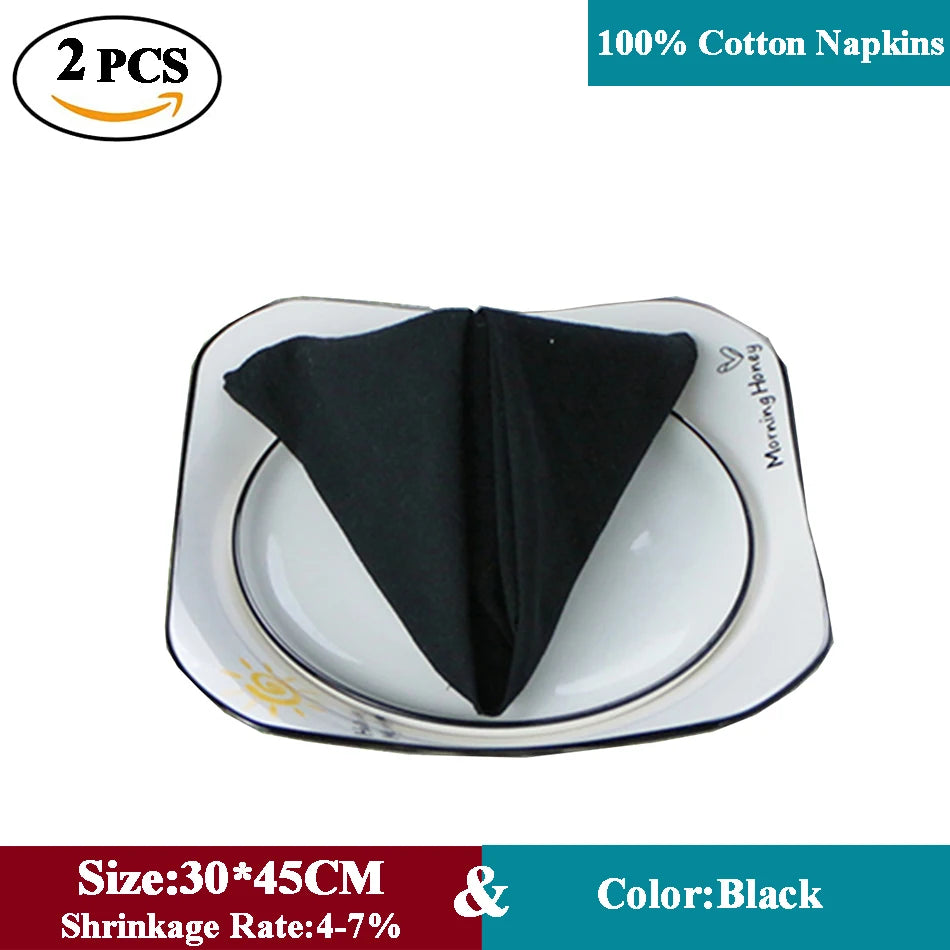Des serviettes en coton noir de grande qualité de 30 cm x 45 cm avec un rétrécissement de 4 à 7 %.