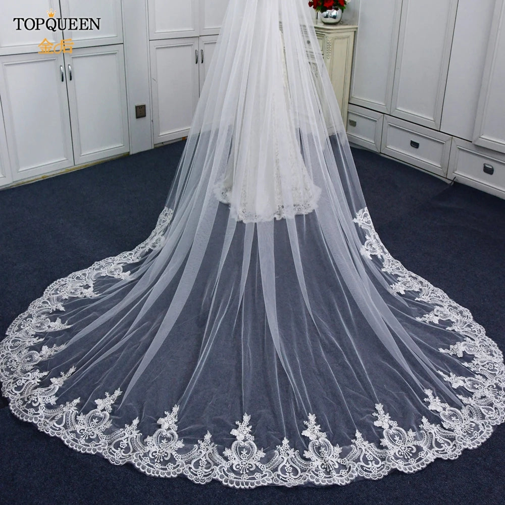 voile mariée blanc broderie florale dentelle cathédrale soirée classique