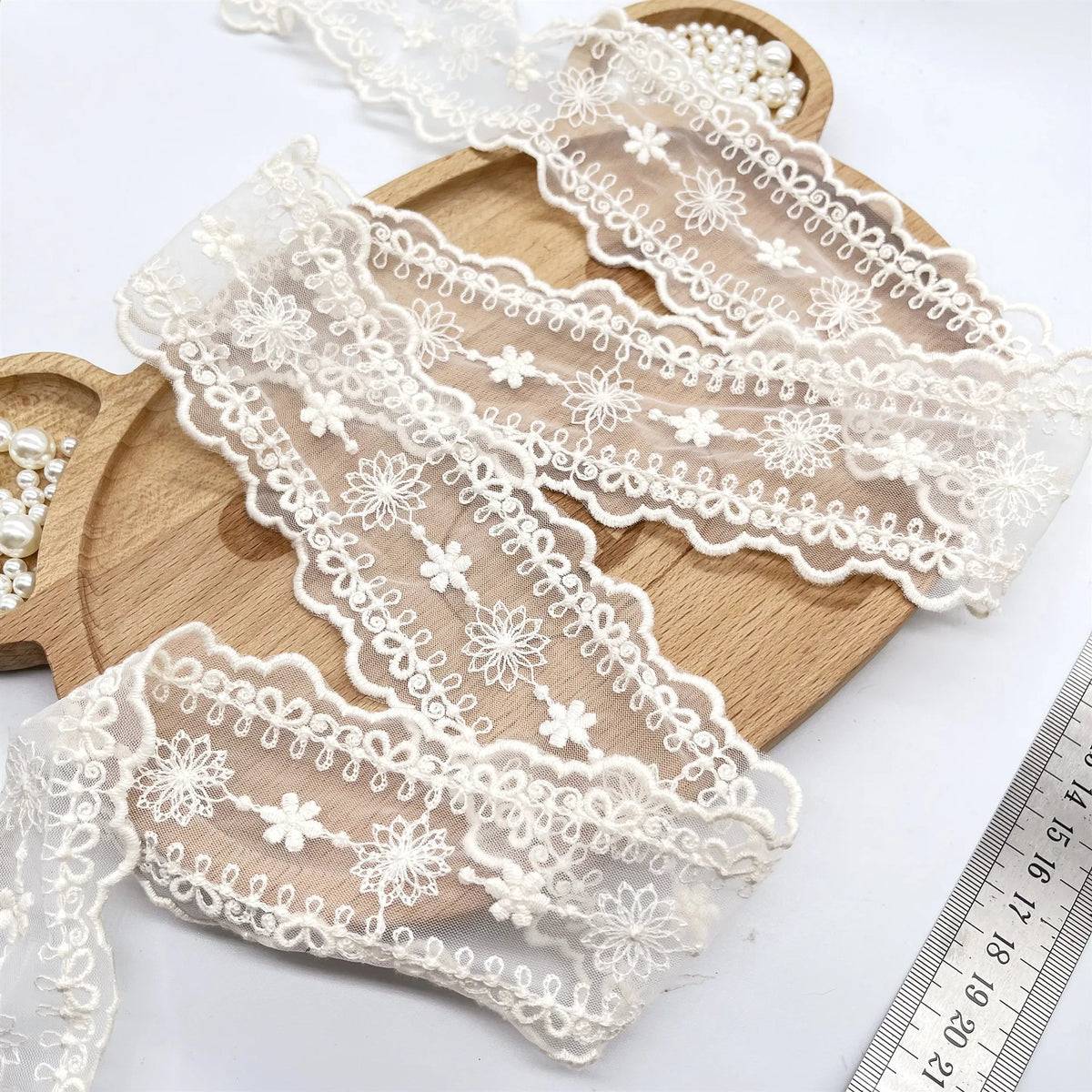 ruban dentelle fleurs blanches classique blanc soluble eau coton polyester artisanat couture