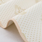 couverture bébé coton douce nuages dorés rose clair bleu clair texturée 36 mois