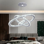 suspension lumineuse moderne anneaux cristal poli blanc doré strass haute luminosité télécommande