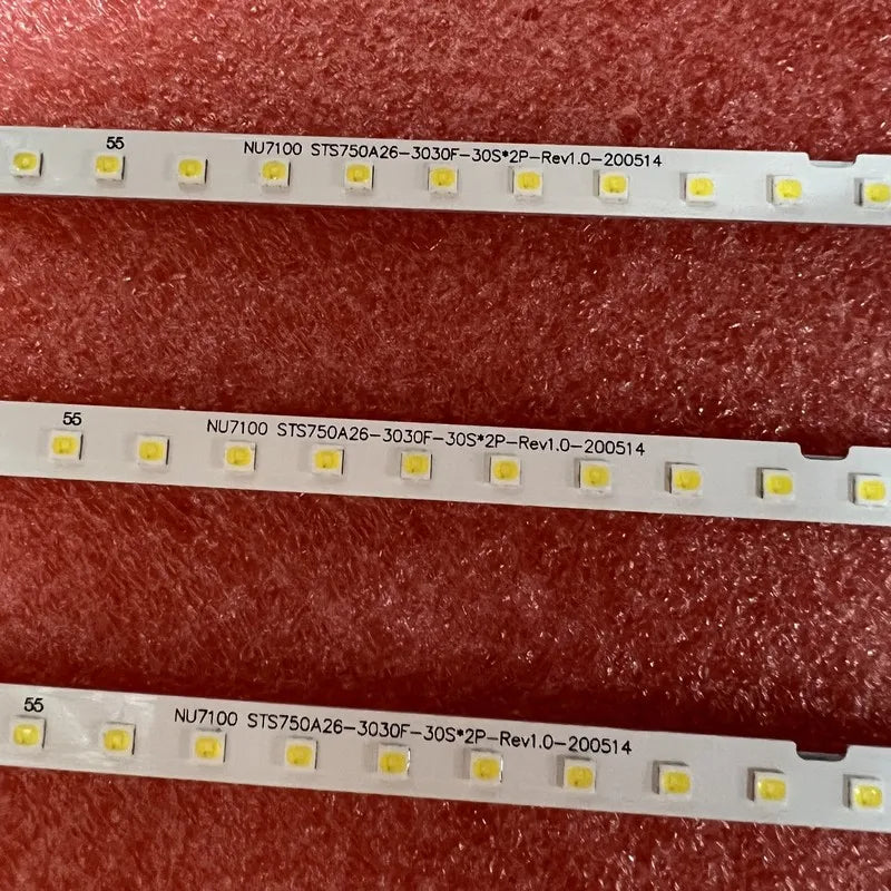 bande led blanche points lumineux espacés régulières moderne clips fixation