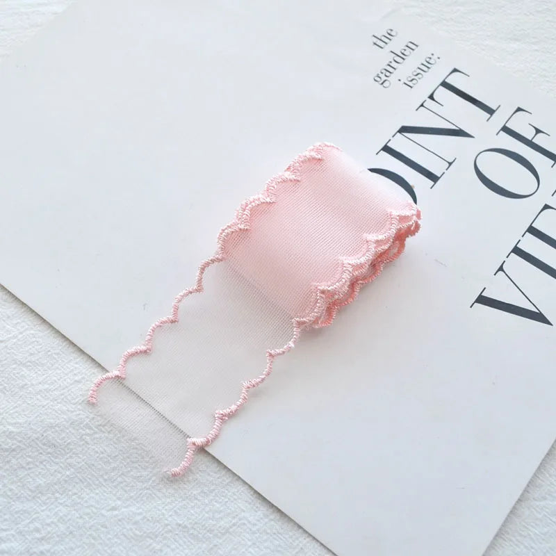ruban dentelle fine polyester coton rose clair gris vert pâle blanc violet translucide élégant