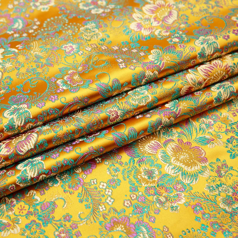 tissu brocart fleurs rouge rose jaune bleu polyester durable qualité jacquard teint decoration materiau