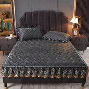 housse lit gris doré quilt volants brodés élégante decoration intérieure taies oreillers vintage romantique