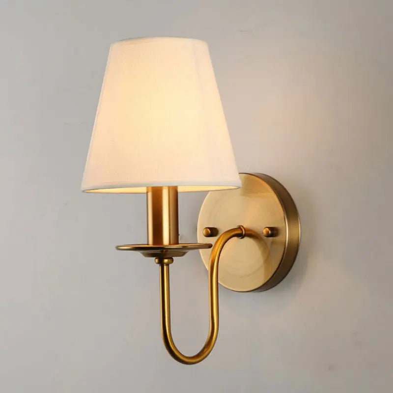 lampe murale moderne or blanc tissu fin abat jour E14 minimaliste entrée salle bain