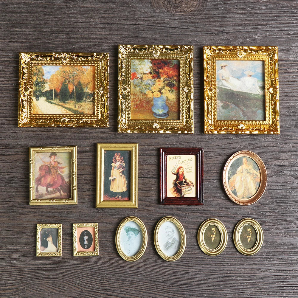 miniature cadre photo vintage décor maison poupée résine doré portrait floral accessoire miniature