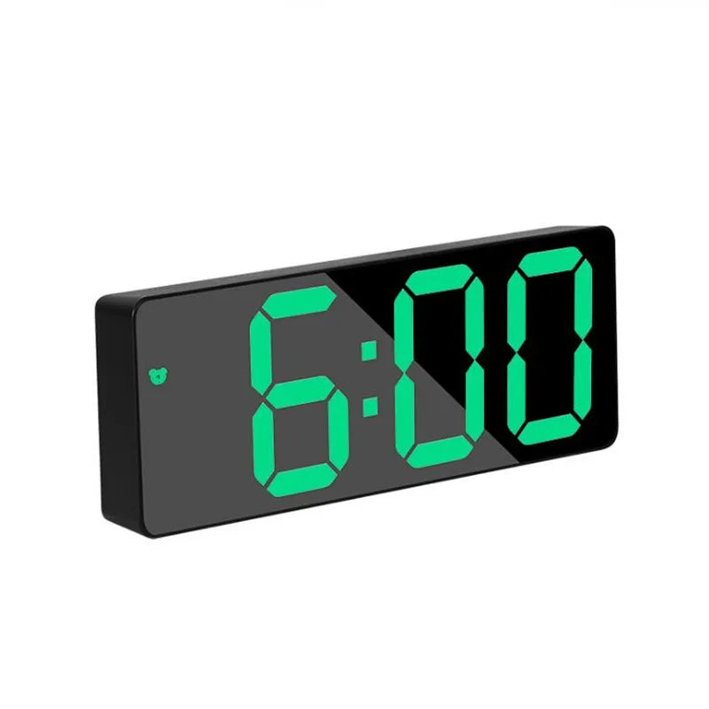 horloge numérique moderne rectangulaire noir blanc vert luminoise led snooze mode nuit