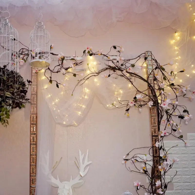 guirlande fleurs artificielles magnolia blanc rose vert intérieur décoration naturelle festive maison engagement pré