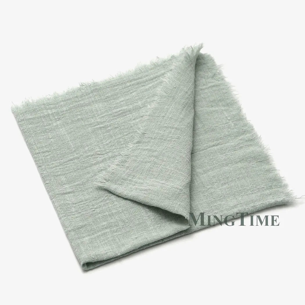 serviette table moderne gris rose pâle franges bord texture rugueuse opacité rustique