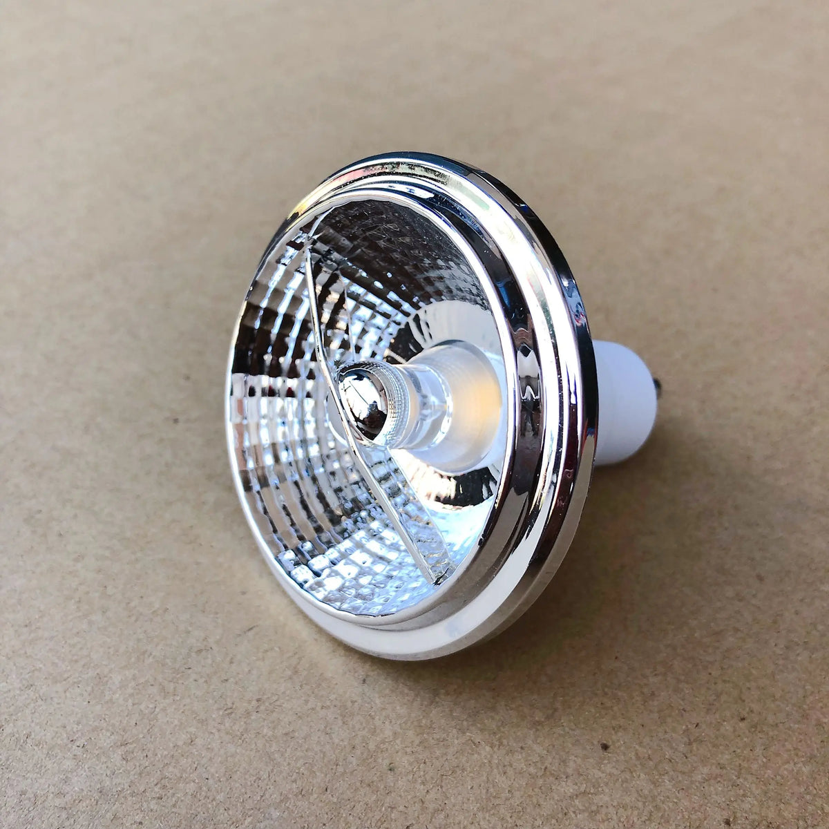 ampoules led 10w 7w dimmable noir blanc modernes certification rohs