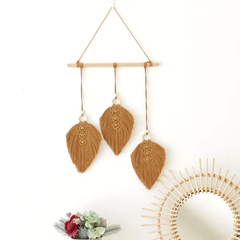 décoration murale boho feuilles brodées franges gris blanc jaune rose marron opacité trois pièces