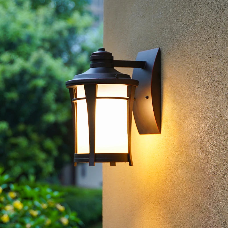 lampe murale bronze classique rustique texture métallique finition lisse extérieure étanche ip65 moderne