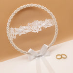 anneau mariage boîte dentelle fleurs blanc présentoir bijoux classique or blanc emballage