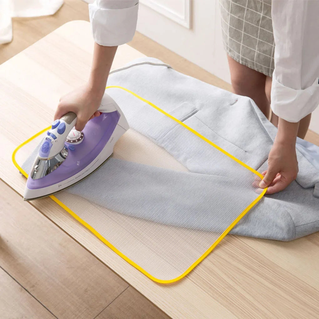 tapis repassage pliable nappe protection textile maille semi transparent utilitaire blanc violet jaune gris