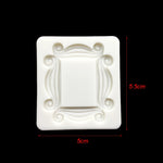 moules silicone gâteaux fondant chocolat blanc jaune motifs cadres volutes texturés baroques