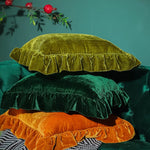 taies d'oreiller décoratives velours vert olive respectueuses environnement élégant maison fixation coussins