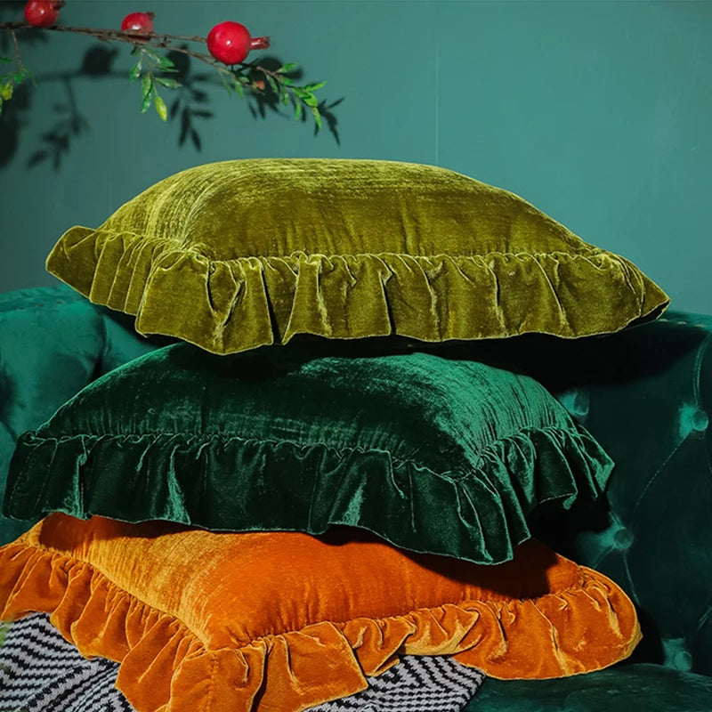 taies d'oreiller décoratives velours vert olive respectueuses environnement élégant maison fixation coussins