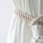 rideaux boho chic tissés main rubans décoratifs coton opaques beige clair noecs ornements