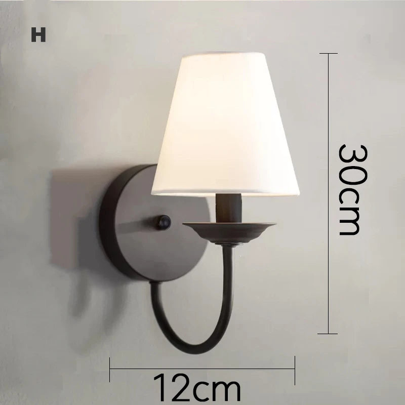 lampe murale moderne abat jour tissu noir blanc éclairage chambre salon entrée minimaliste