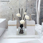 distributeur savon huiles essentielles moderne élégant blanc noir marbré set accessoires