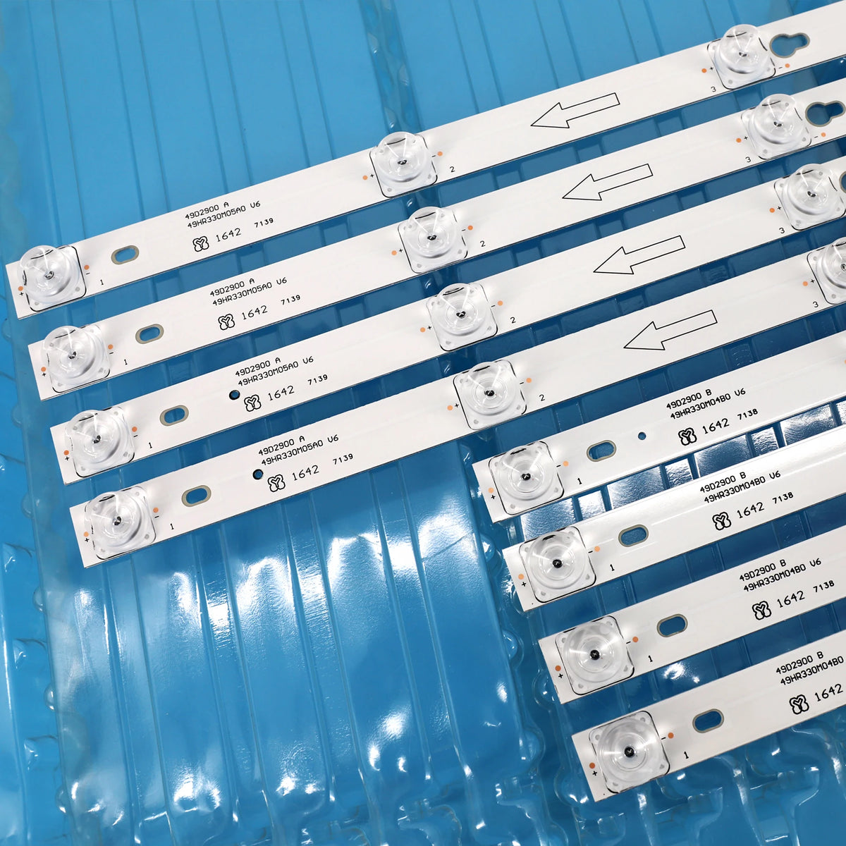 bande lumineuse led blanc perforations connecteurs électriques moderne accessoire informatique industrielle