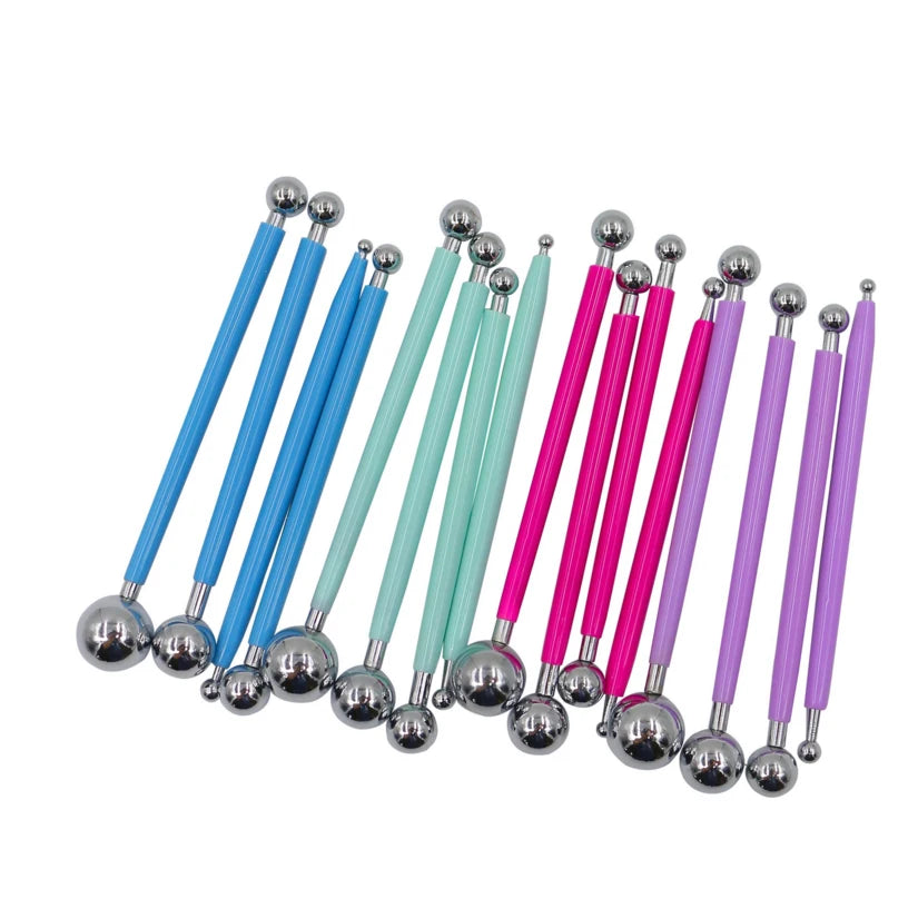 outils pâte fleur forme boule métallique pointues couleurs bleu rose vert violet modernes
