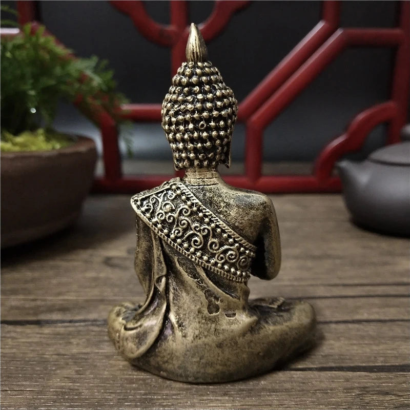 statue bouddha dorée détaillée classique traditionnel ornement feng shui maison artisanat résine