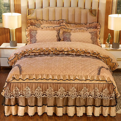 Parure de lit velours 4 pièces couleur jaune sur lit king