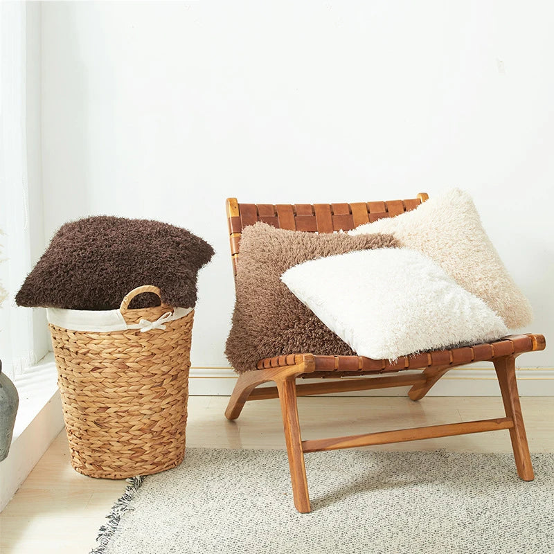 housses coussin décoratives polyester solides beige bleu blanc marron modernes opaques carrées rectangulaires fixations