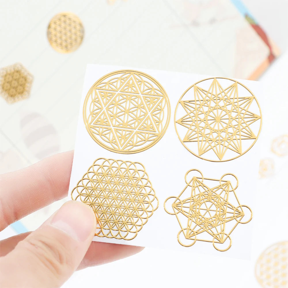 sticker decoratif geometrique or argent adhhesif moderne abstrait variété formes différentes taille