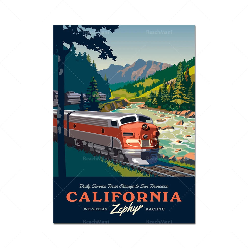 Le train traversant les paysages montagneux de Californie avec la mention "California Western Zephyr Pacific" sur l'affiche publicitaire.