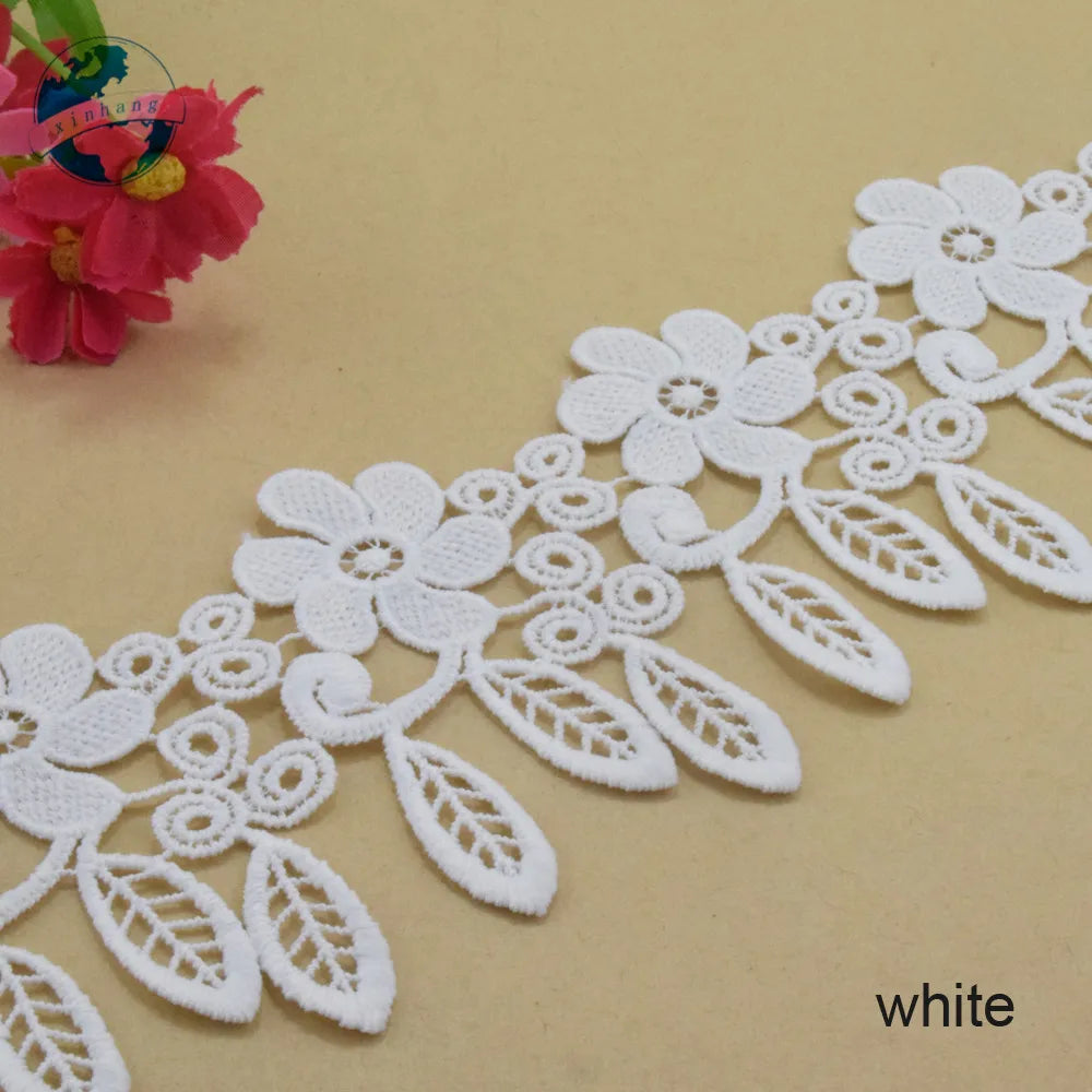 ruban dentelle polyester blanc fleurs feuilles 8.5cm largeur classique élégant couture bricolage accessoires decoration