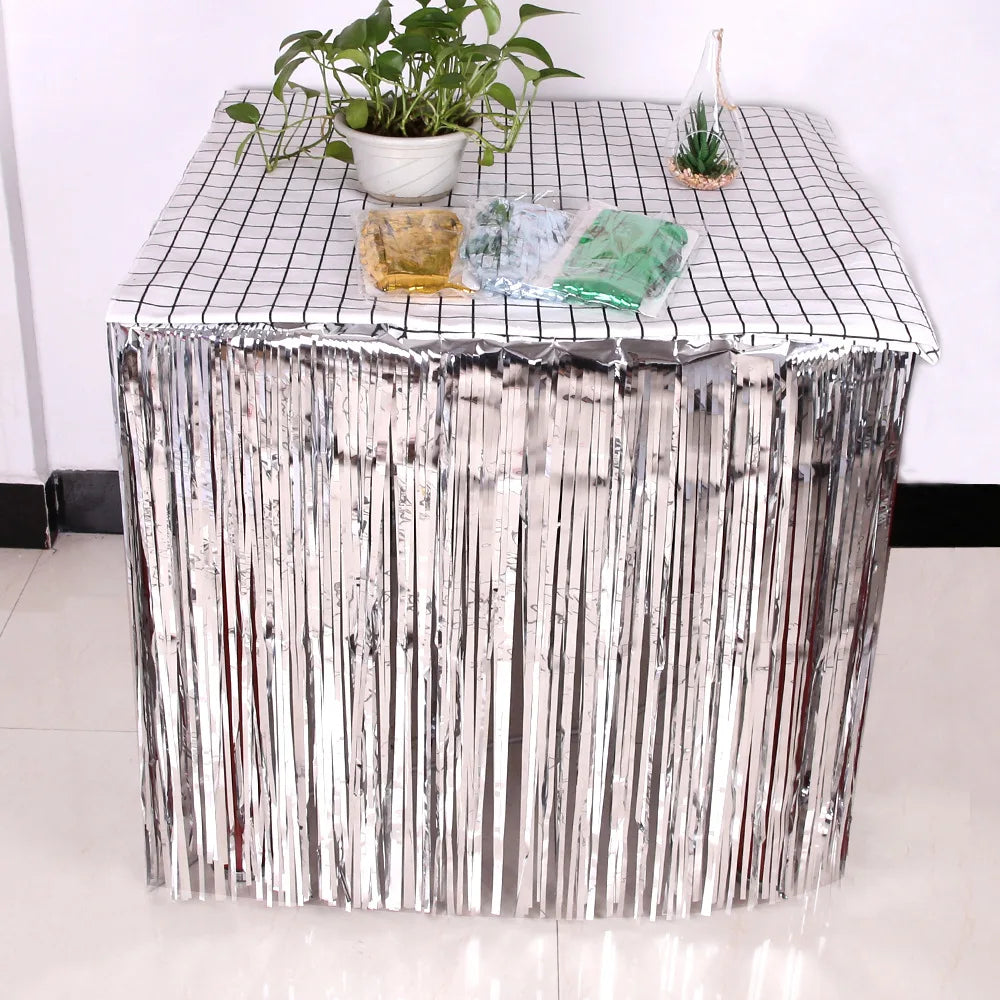 rideau table franges décorations fête mariage anniversaire bleu rose argent vert violet moderne