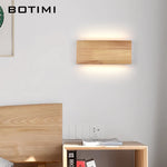 lampe murale moderne bois naturel clair éclairage quotidien chambre cuisine salle manger fixée mur