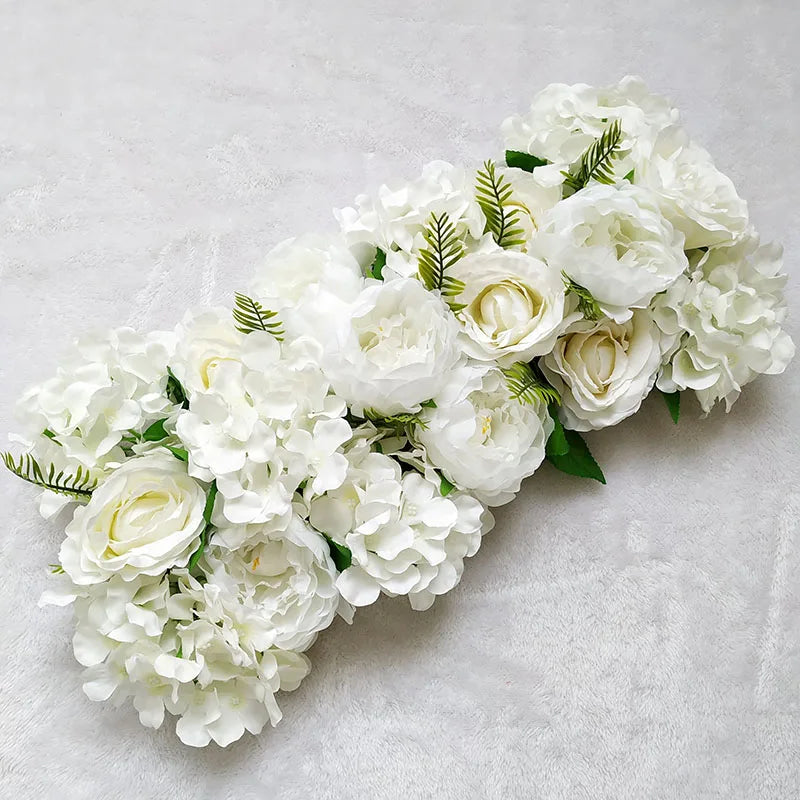 guirlande florale artificielle roses blanches feuilles vertes décoration mariage fête anniversaire intérieur romantique décoratif