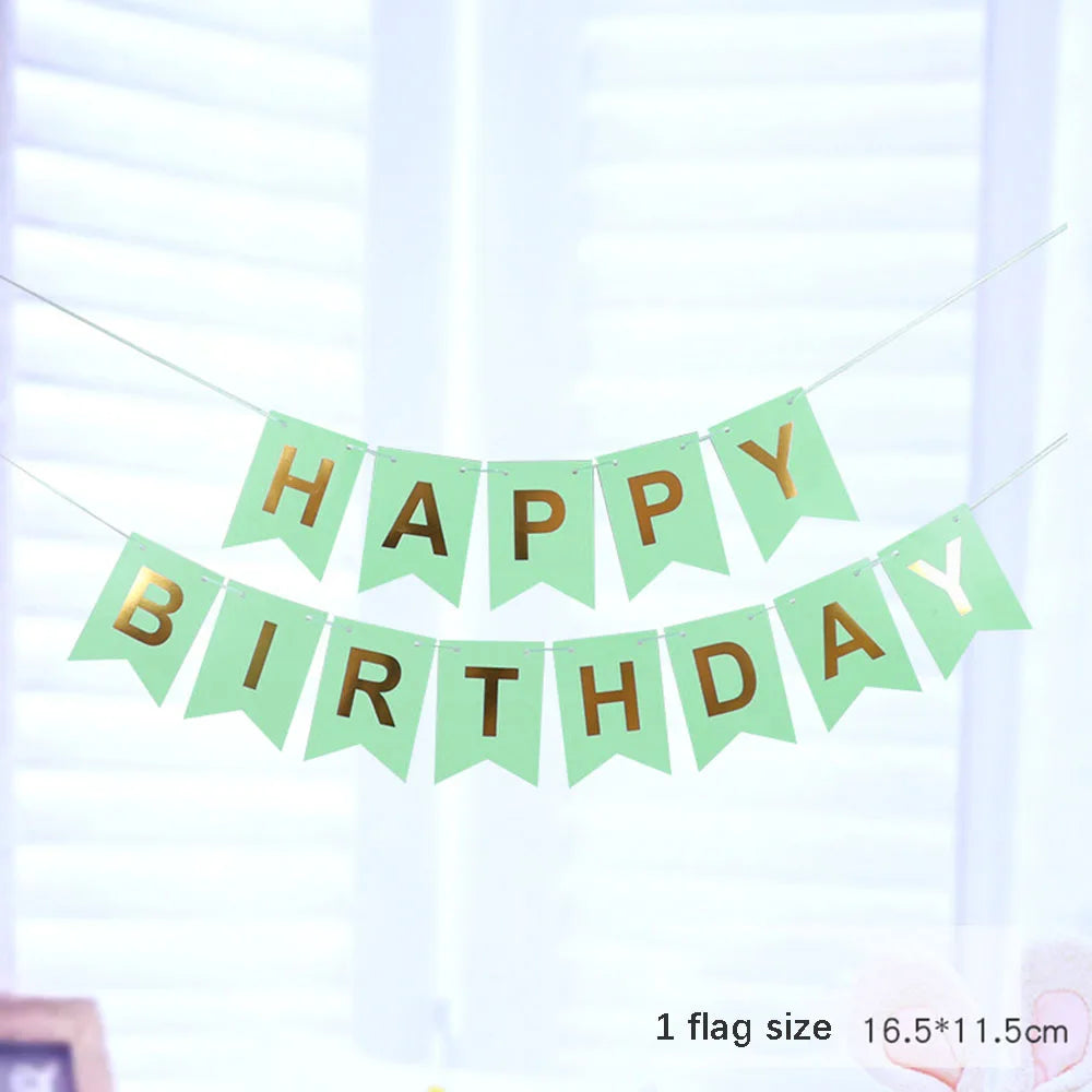 guirlande festivités anniversaire fanions lettres happy birthday couleurs rose bleu vert festive