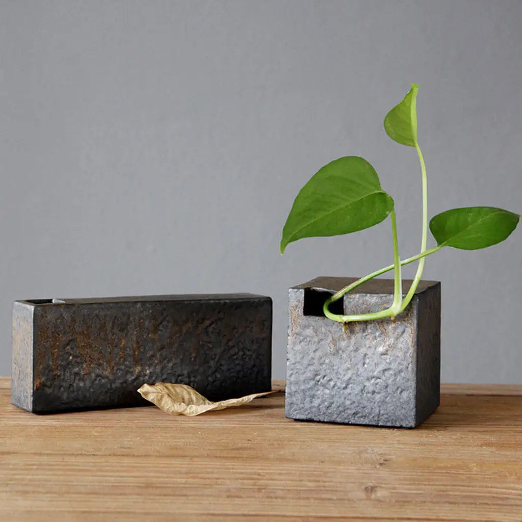 vases céramique ikebana japonais zen décoration intérieure fleurs séchées arrangement méditation pot plante