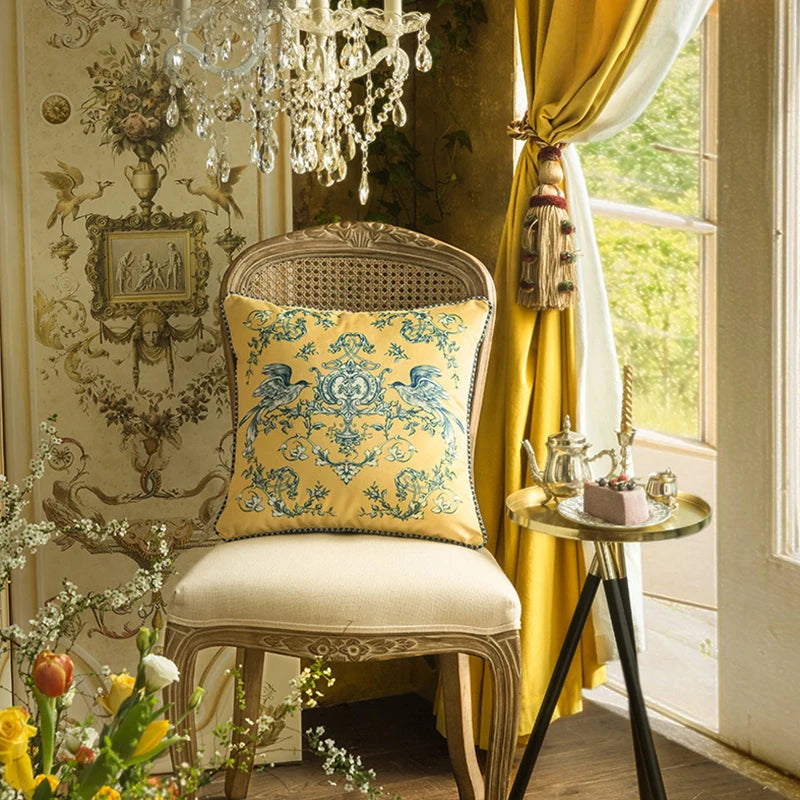 coussin jaune motif floral bleu classique tissu polyester respectueux environnement maison decoration adhésif