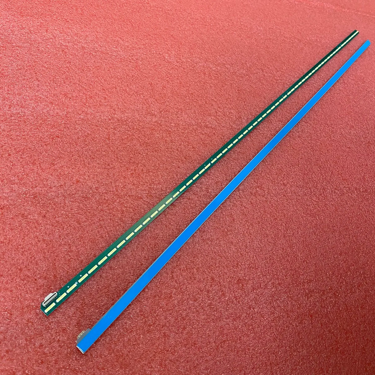 Bande LED avec connecteur 10 broches