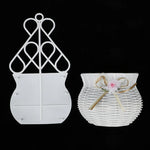 panier raphia tressé blanc fleur artificielle classique décoration intérieure mur ruban doré