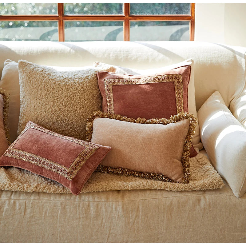 taies d'oreiller jacquard géométrique rose pâle bordure dorée élégantes polyester respectueuses environnement casa decoration
