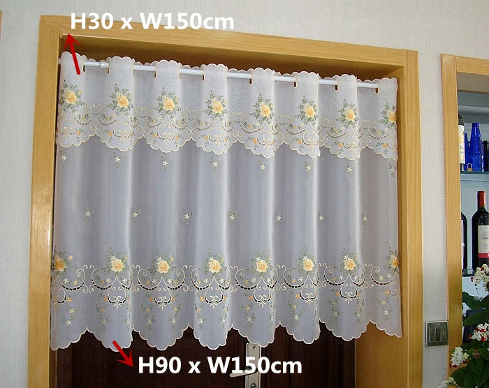 rideau blanc brodé fleurs or transparent classique fenêtre H30 W150 H90 W150 H75 W150