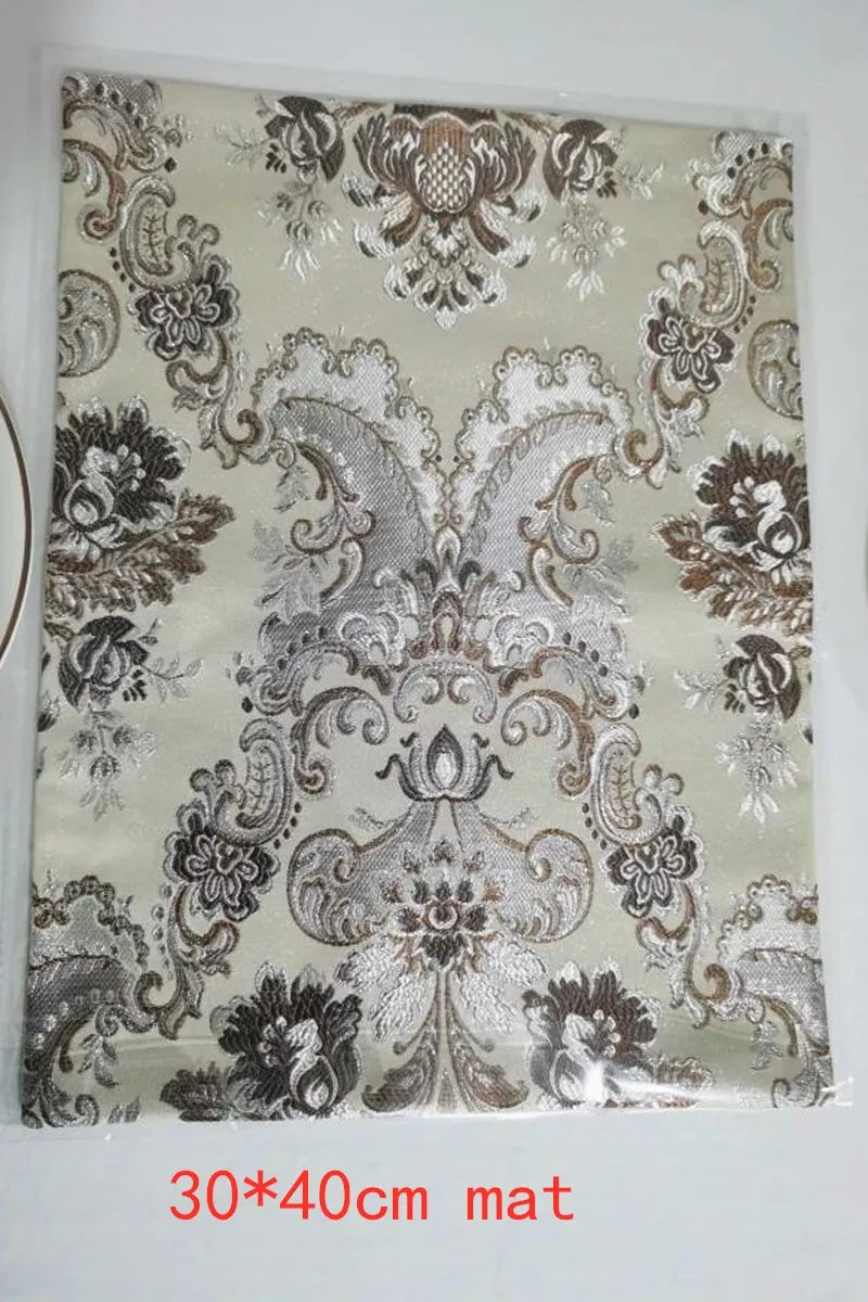 nappe table motif floral brodé chinois élégante coton durable decoration intérieure fêtes universelle